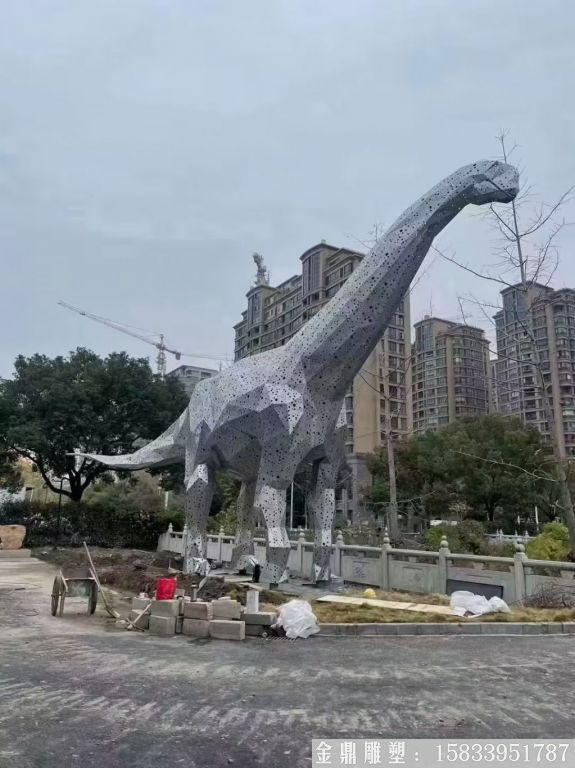 不锈钢镂空恐龙雕塑，灯光恐龙雕塑